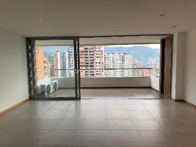 Apartamento en venta en Penthouse En La Loma Del Esmeraldal, Envigado · foto 2 de 18