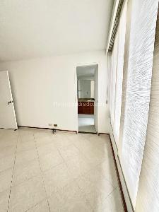 Apartamento de 3 alcobas en venta en El Poblado Oviedo, Medellín, 147 m² · foto 15 de 20