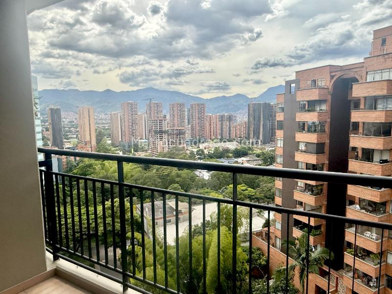 Apartamento en Venta, CASTROPOL, Medellín - View 2