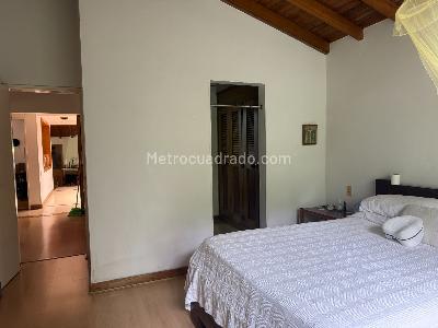 Casa de 3 alcobas en venta en Poblado Los Balsos, Medellín, 300 m² · foto 16 de 16
