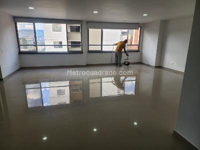 Apartamento de 3 alcobas en venta en Sabaneta, Sabaneta, 119 m² · foto 16 de 18