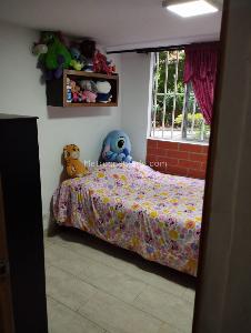 Apartamento de 2 alcobas en venta en El Trapiche, Bello, 41 m² · foto 4 de 8