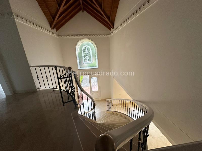 Casa Residencial de 3 Alcobas en Arriendo en El Poblado - 4