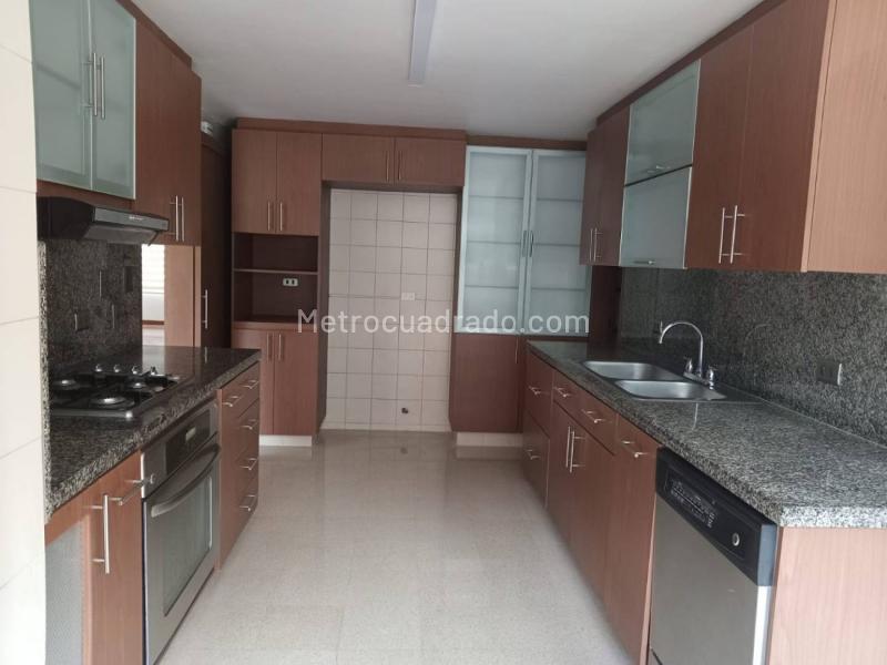 Casa Cómoda de 3 Alcobas en El Poblado