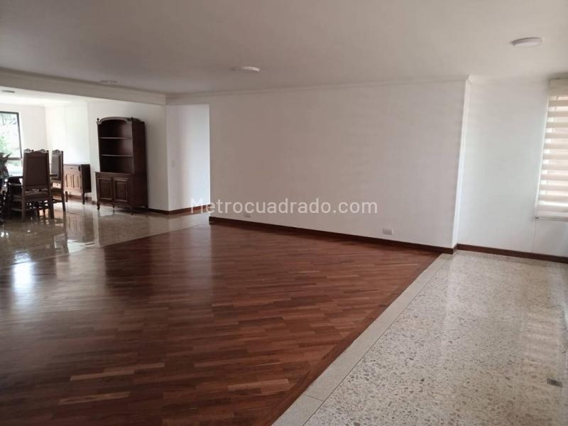 Casa Cómoda de 3 Alcobas en El Poblado - 4