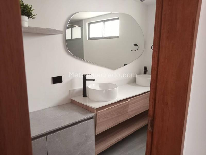 Casa Cómoda de 3 Alcobas en El Poblado - 8