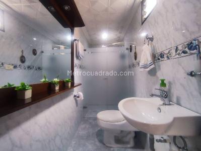 Apartamento en venta en La America, Medellín · foto 11 de 20