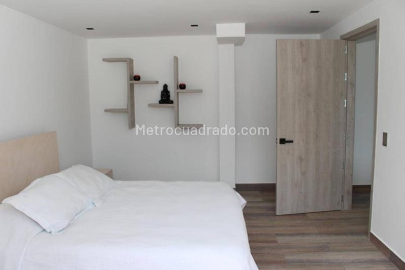 Furnished Duplex Apartment in Poblado - 8