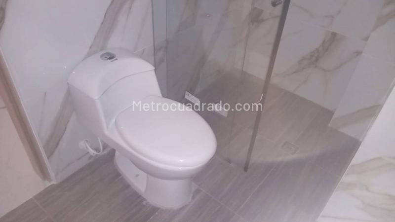 Apartamento Elegante de 4 Alcobas en El Poblado - 8