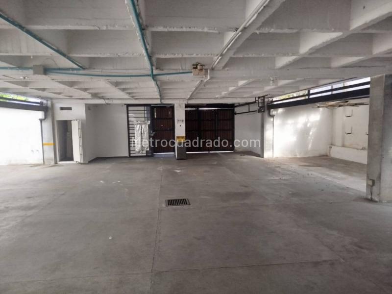 Commercial 0BR House in Aguacatala