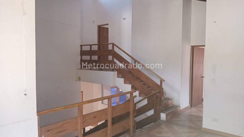 Commercial House for Rent in Aguacatala