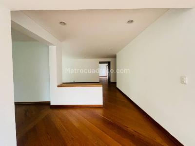 Apartamento de 5 alcobas en venta en El Poblado, Medellín, 260 m² · foto 12 de 20