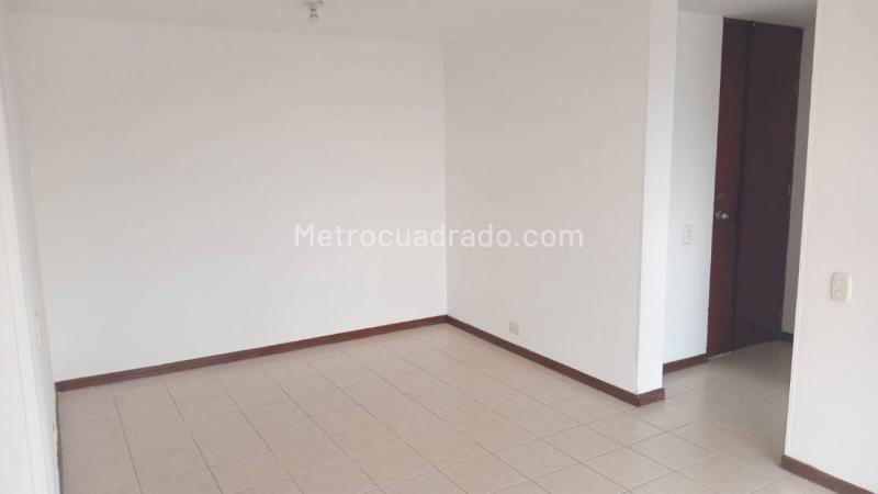 Apartamento Moderno de 3 Alcobas en Aguacatala - 7