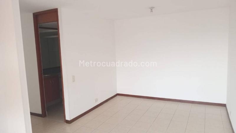 Apartamento Moderno de 3 Alcobas en Aguacatala - 9