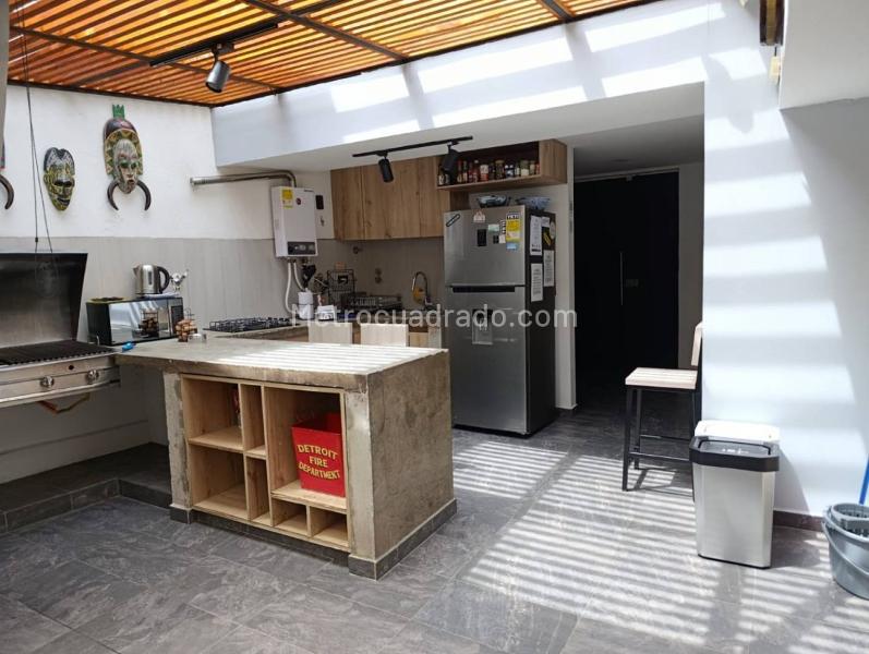Commercial House for Rent in Patio Bonito - 2
