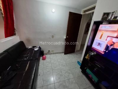 Casa de 4 alcobas en venta en El Trapiche, Bello, 92 m² · foto 18 de 20