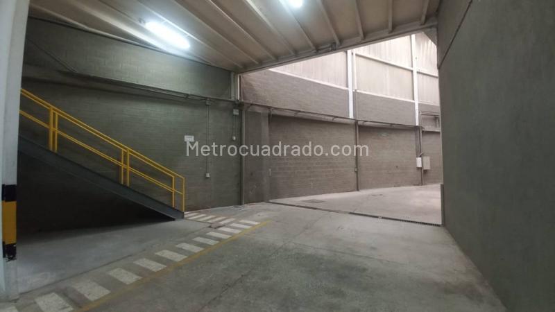 Bodega en Arriendo, Guayabal, Medellín - Veduta 4