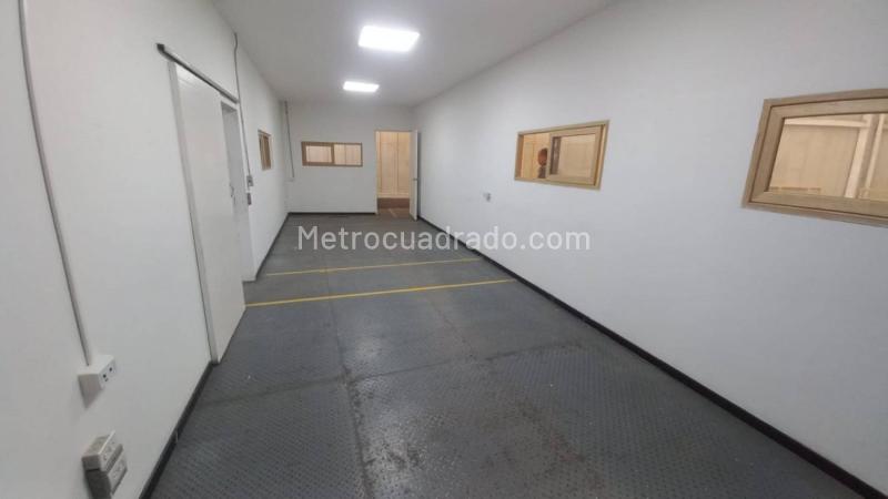 Bodega en Arriendo, Guayabal, Medellín - Veduta 6