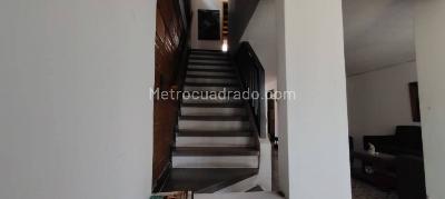 Casa de 5 alcobas en venta en Calasanz, Medellín, 290 m² · foto 5 de 19