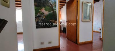 Casa de 5 alcobas en venta en Calasanz, Medellín, 290 m² · foto 8 de 19