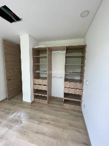 Apartamento en venta en Envigado, Envigado · foto 2 de 9