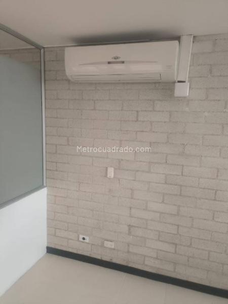 Oficina en Arriendo, Las Vegas, Envigado - Mehr