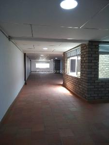 Warehouse for rent in Bello, Bello