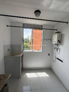 Apartamento en venta en Loma Del Esmeraldal, Envigado · foto 6 de 13