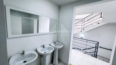 Casa en arriendo en Centro, Medellín, 450 m² · foto 17 de 20