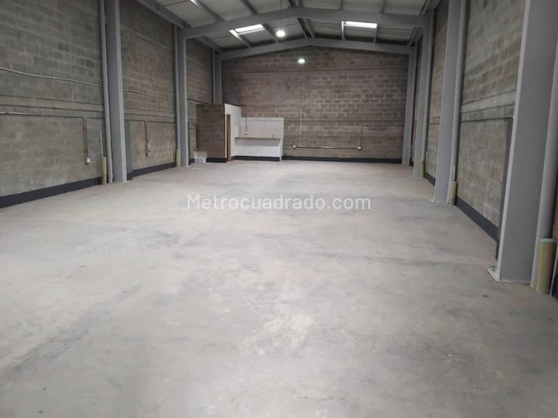 Bodega en Arriendo, Sabaneta, Sabaneta - Więcej