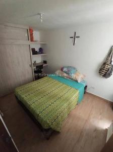 Apartamento de 3 alcobas en venta en Bello, Bello, 54 m² · foto 3 de 6