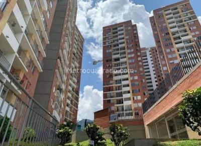 Apartamento de 3 alcobas en venta en Bello, Bello, 54 m² · foto 6 de 6