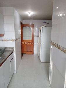 Apartamento de 3 alcobas en venta en Lorena, Medellín, 180 m² · foto 3 de 18