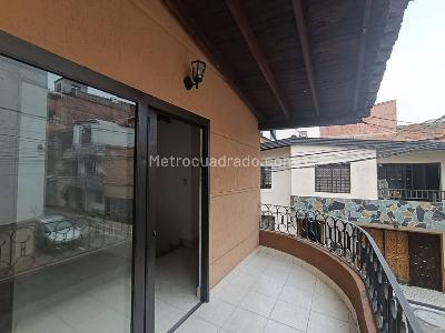 Casa de 4 alcobas en venta en Calasanz, Medellín, 140 m² · foto 12 de 20