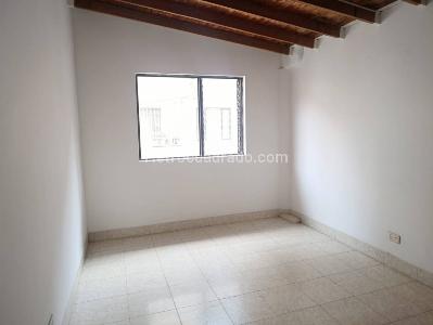 Casa de 4 alcobas en venta en Calasanz, Medellín, 140 m² · foto 13 de 20