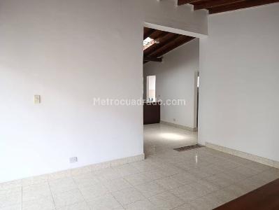 Casa de 4 alcobas en venta en Calasanz, Medellín, 140 m² · foto 19 de 20