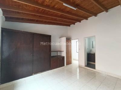 Casa de 4 alcobas en venta en Calasanz, Medellín, 140 m² · foto 7 de 20