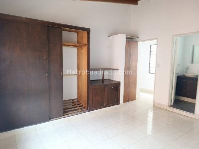 Casa de 4 alcobas en venta en Calasanz, Medellín, 140 m² · foto 8 de 20