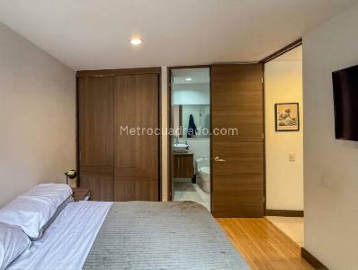 Apartamento en venta en Loma Del Esmeraldal, Envigado · foto 6 de 10