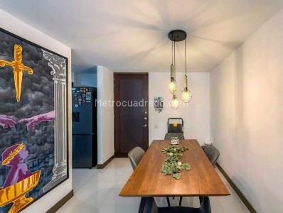 Apartamento en venta en Loma Del Esmeraldal, Envigado · foto 9 de 10