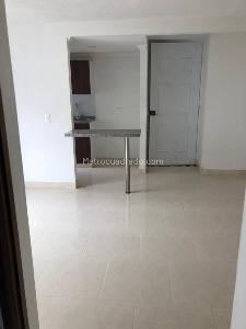 Apartamento de 3 alcobas en venta en El Trapiche, Bello, 60 m² · foto 4 de 9