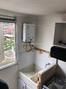 Apartamento de 3 alcobas en venta en El Trapiche, Bello, 60 m² · foto 9 de 9