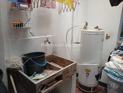 Casa de 5 alcobas en venta en San Pablo, Medellín, 140 m² · foto 16 de 20