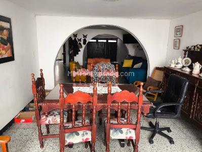 Casa de 5 alcobas en venta en San Pablo, Medellín, 140 m² · foto 3 de 20