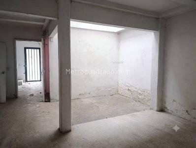 Casa de 5 alcobas en venta en Santa Fe, Medellín, 160 m² · foto 3 de 20