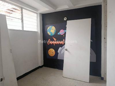 Casa de 5 alcobas en venta en Santa Fe, Medellín, 160 m² · foto 17 de 20