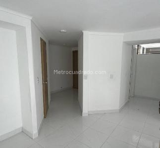 Apartamento de 3 alcobas en venta en Parque Lleras, Medellín, 109 m² · foto 16 de 20
