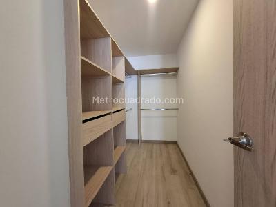 Apartamento en venta en Santa Fe, Medellín · foto 5 de 14