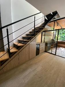 Casa de 3 alcobas en venta en Envigado, Envigado, 241 m² · foto 19 de 20