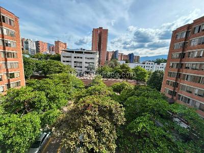 Apartamento de 3 alcobas en venta en El Poblado, Medellín, 118 m² · foto 18 de 18